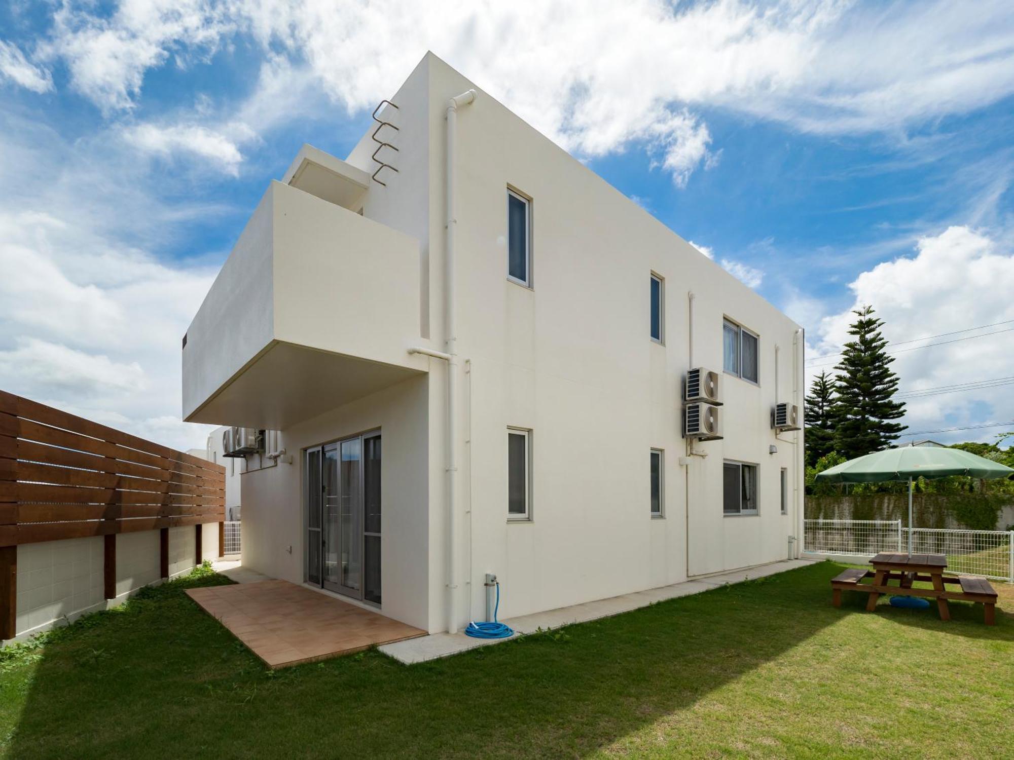 Chibana Terrace Villa Okinawa Bagian luar foto
